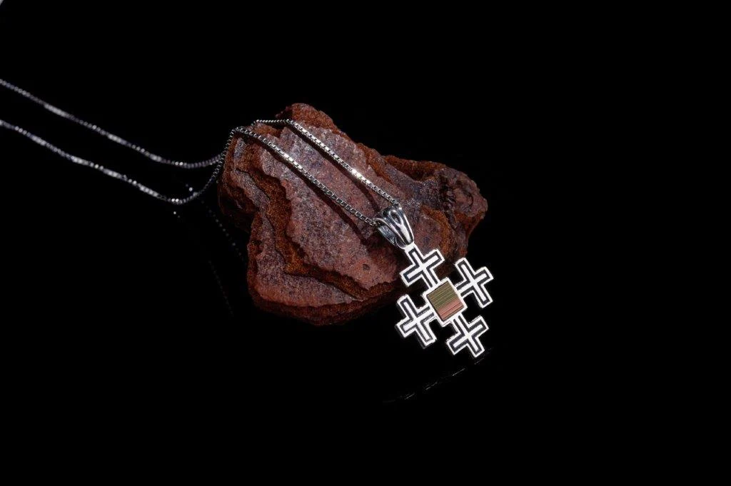 Jerusalem Cross With Nano Bible New Testament Pendant Necklace Silver 925