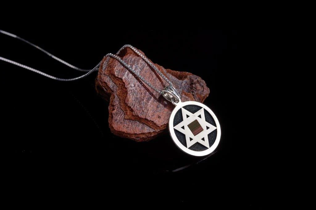 Star of David pendant Nano Sim Old Jewish Bible