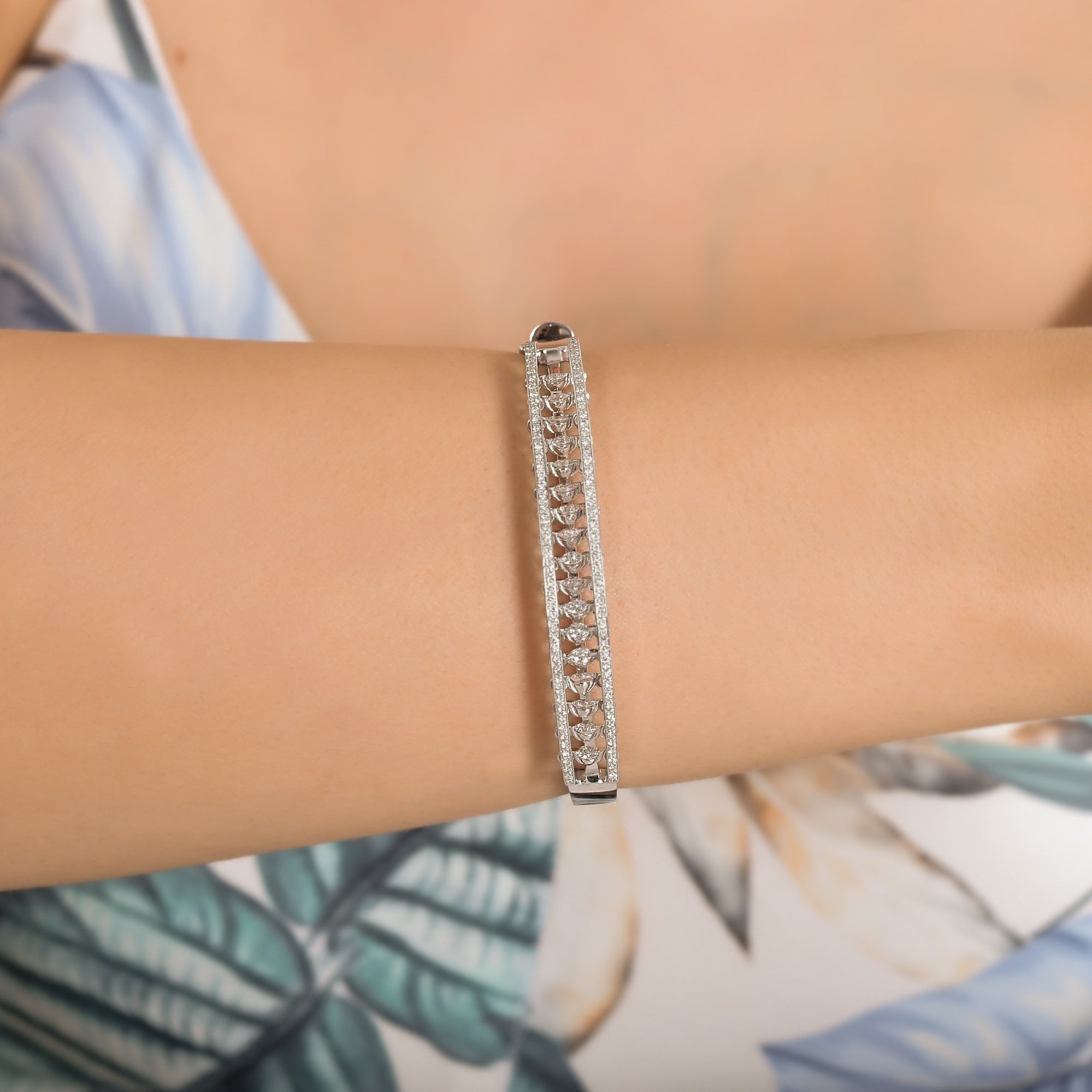 18K White Gold and Diamonds Salsa Bracelets