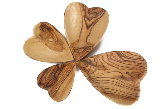 Olive Wood Heart-Shaped Plate Set – Handcrafted Nesting Bowls (Set of 4)