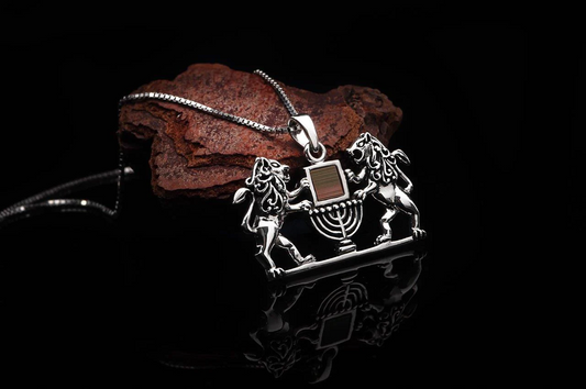 Lion of Judah Necklace with Lamp - Nano Sim Old Bible Torah, Silver Pendant