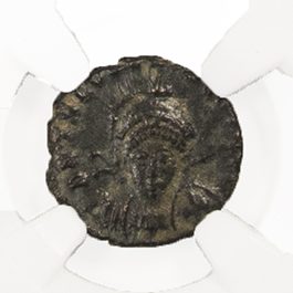 Roman AE of Theodosius II (AD402-450) NGC(XF)